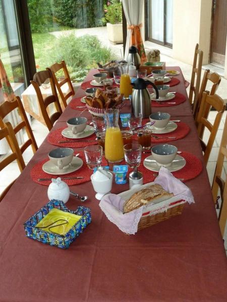 L'Oustal Chambres Et Tables D'Hotes Sonnac  Екстер'єр фото